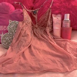 Victoria’s Secret Pink babydoll
